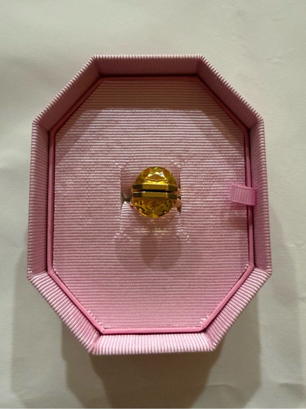 Swarovski Lucent Ring Magnetic, Yellow - Picture 3 of 5